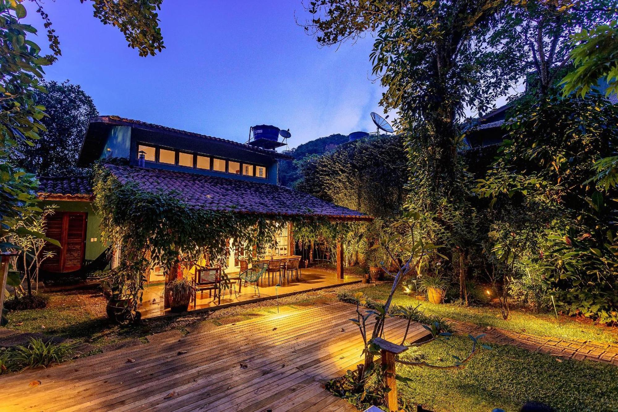 Casa Dos Passaros Na Areia A 20M Da Praia Da Baleia Com 3 Suites E 1 Dorm, Com Ar Condicionado, Wifi, Smart Tv, Cozinha Completa E Churrasqueira サンセバスチャン エクステリア 写真